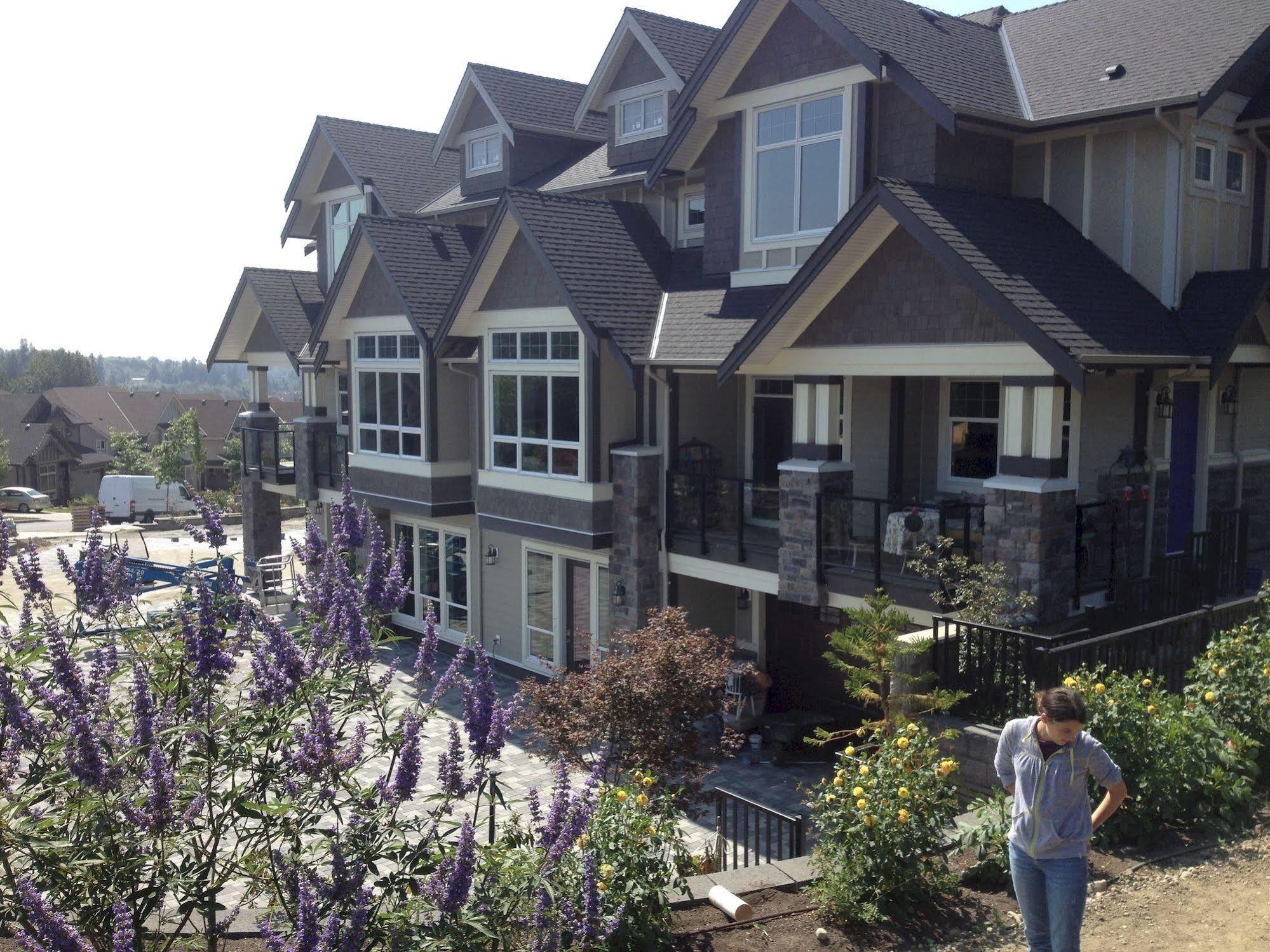 Brookside Inn Boutique Hotel Abbotsford Exterior foto